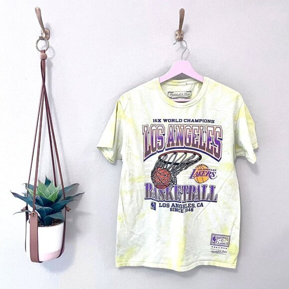 Mitchell & Ness NBA LA Lakers Tie Dye Yellow Short Sleeve Top Size M - Picture 1 of 4
